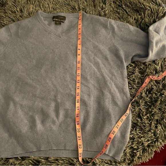 Tahari 100% Cashmere Pure Lux V-Neck Sweater- Size XL - Picture 8 of 8